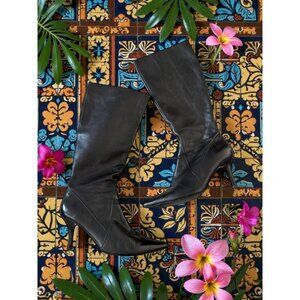 CHARLES DAVID Black Leather Zip Heeled Boots Size 7.5